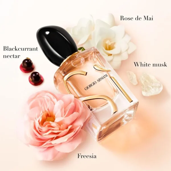 Giorgio Armani Si Eau De Parfum 100ml bottle with rose, blackcurrant and freesia