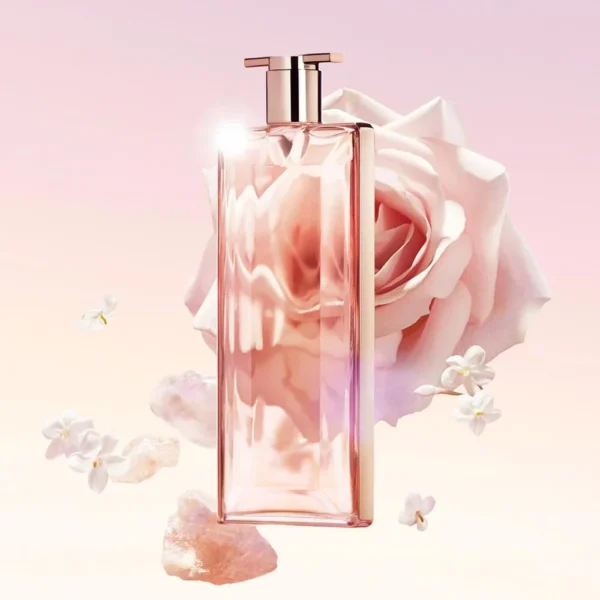 Lancôme Idole Eau De Parfum 100ml bottle with a pink rose